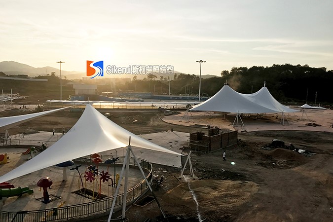 選擇張拉膜公司的時(shí)候都需要注意什么？