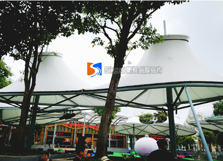 影響膜結(jié)構(gòu)遮陽棚?建造價格的因素有哪些？