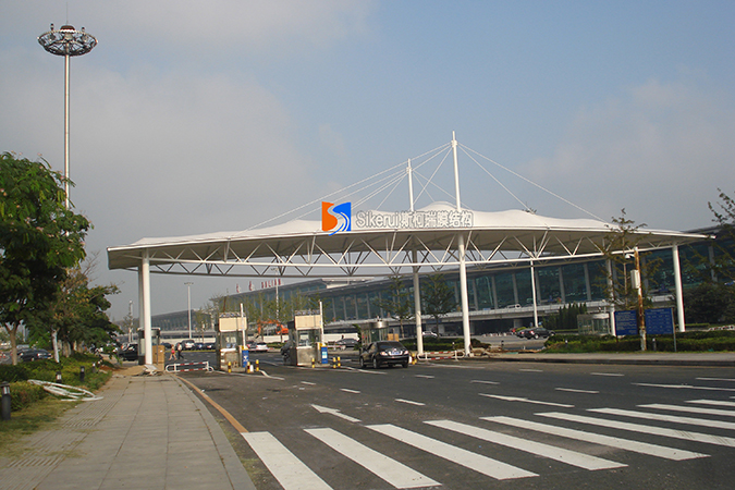 大連國際機(jī)場(chǎng)出入口膜結(jié)構(gòu)項(xiàng)目