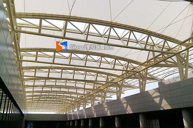 香港大學(xué)頂棚膜結(jié)構(gòu)工程(1)