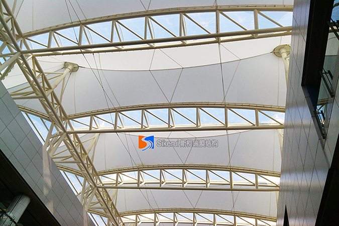 香港大學(xué)頂棚膜結(jié)構(gòu)工程(1)